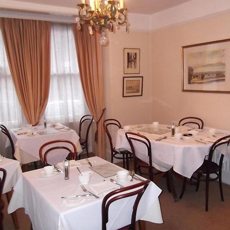 Hotel Courtland à Stratford-upon-Avon Extérieur photo