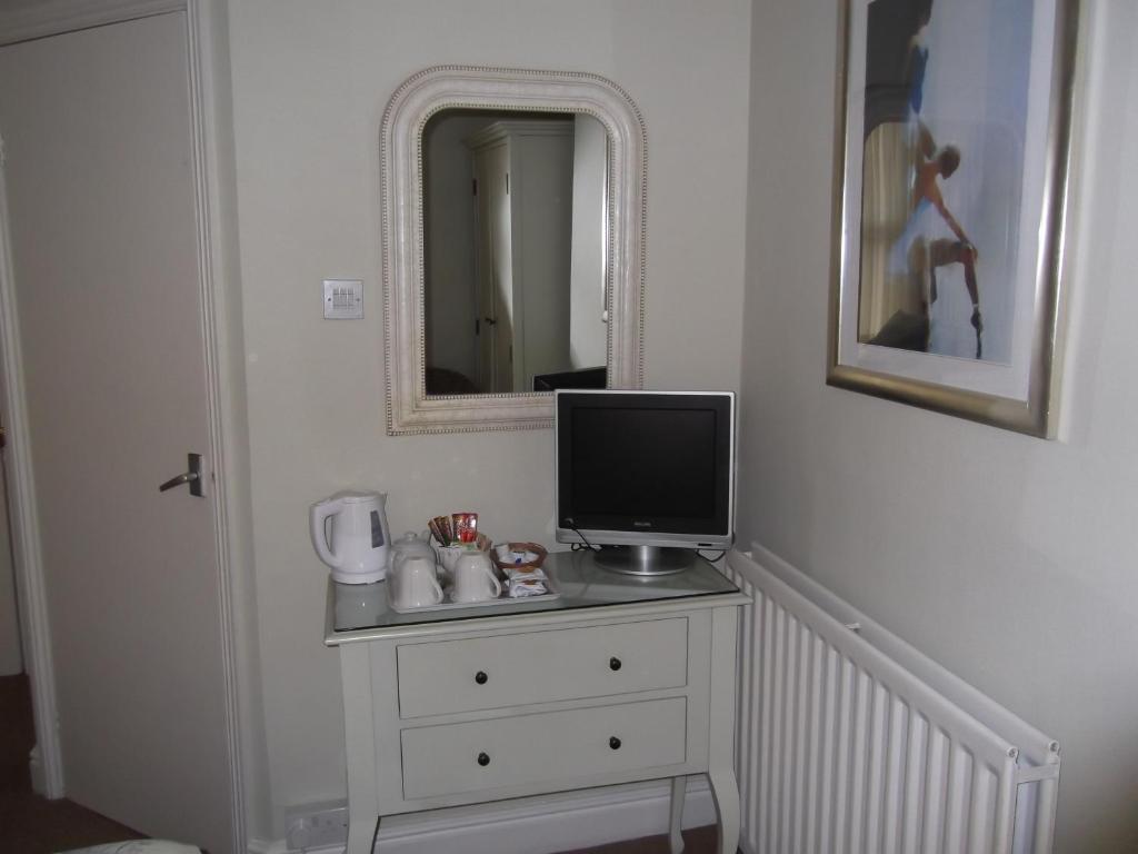 Hotel Courtland à Stratford-upon-Avon Chambre photo